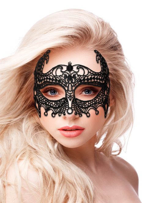 Huvudbild Empress black lace mask