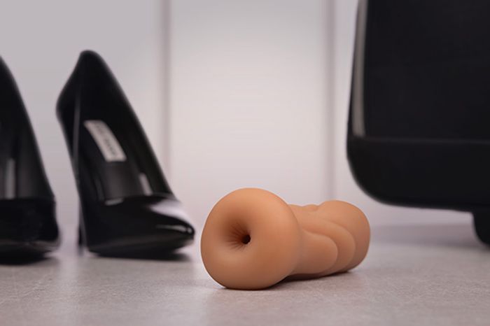 Play Solo Flight Attendant Anal Masturbator